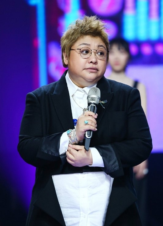 中國夢之聲韓紅罵人滾是真的嗎？韓紅聽了想打 2