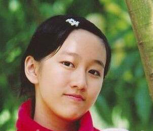 劉美含整容成“電眼”劉美含整容前后照 5