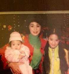 劉亦菲妹妹美照曝光 外貌清純賽過劉亦菲