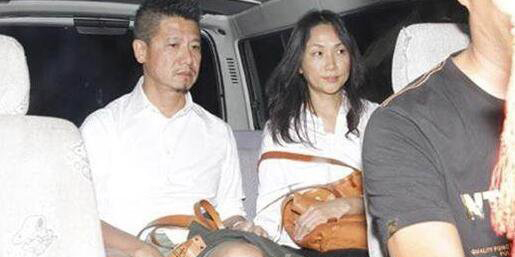 柯震東家庭背景曝光 爸爸是潮人老板媽媽年輕貌美 11