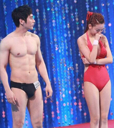 張倫碩跳水走光怎么回事？ 跳水掉泳褲實在尷尬 1