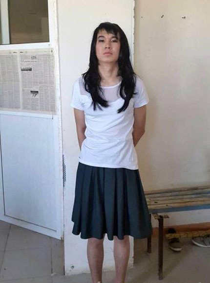 小伙子男扮女裝替女友高考 被評為“年度浪漫男士” 2
