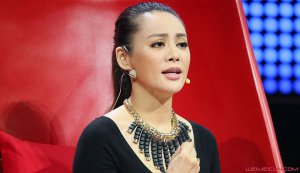 寧靜被男孩牽手崩潰 肌肉男高級撩妹手段寧靜大呼受不了