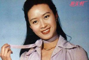 方舒近況 人生最大敗筆就是與屠洪剛結(jié)婚