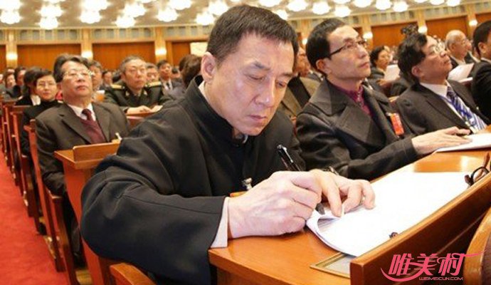 成龍炮轟執(zhí)法不嚴 法律不是立起來讓人看的 1