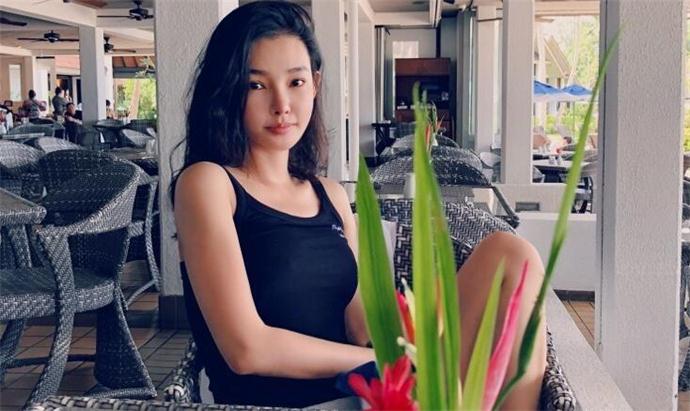 童菲整容前對比照 驚人黑料被扒竟真為紅豁出去無底線嗎 3