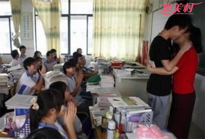 成都一中學不雅照片流出 課室上擁吻互摸敗壞風氣 2