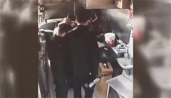 行竊不成被卡呼救 事情詳細經過曝光店家直呼不敢相信 2