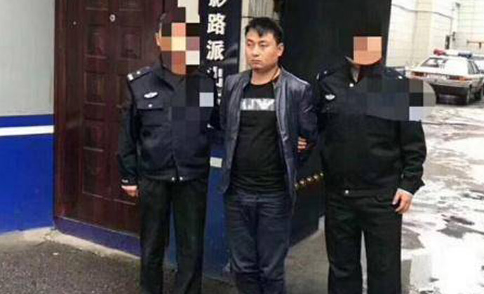男子網評交警被抓 為宣泄怨氣在網上大肆辱警相當過分 1