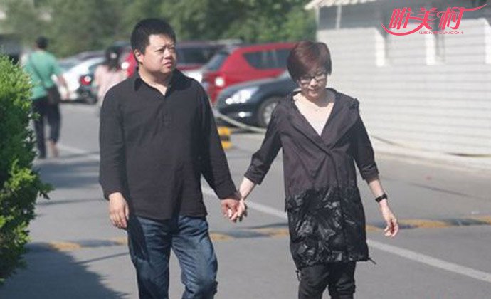彭小盛年齡到底是多少 昔日離婚史被扒現與馬東恩愛有加 2