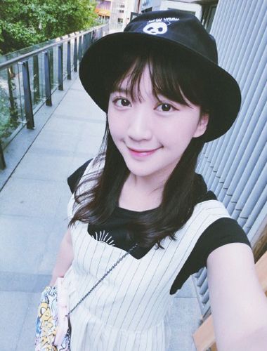 好聲音學(xué)員徐林女朋友意外走紅 陳聆子身份背景被深挖清純私照全 4