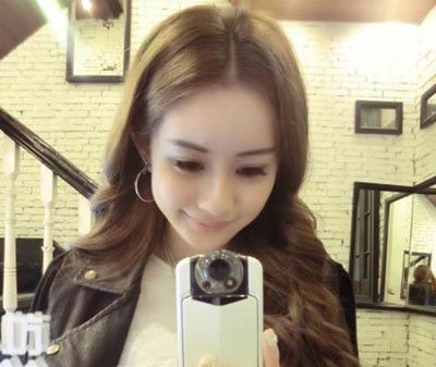 韋雪去美國生孩子了? livia韋雪最近怎么消失了 2