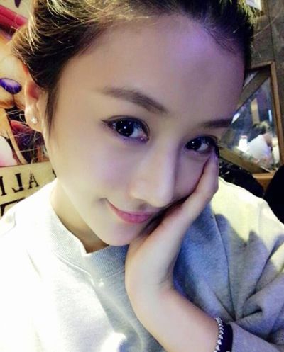 何雨檬男友照片及資料 何雨檬kiko整容照片對(duì)比 6