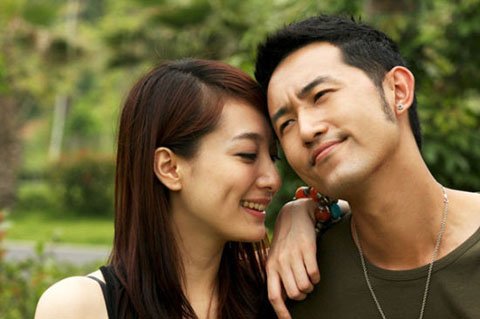 演員董維嘉老公圖片 董維嘉毛毅結(jié)婚照 2