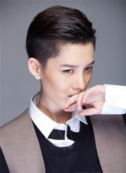 林彎彎歷任女朋友簡介 林彎彎的所有公開女友