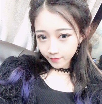 快手小伊伊整容前照片曝光 快手小伊伊黑歷史 5