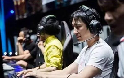 王思聰在大連被打事件經過回顧 王思聰被官二代打指的是誰 6