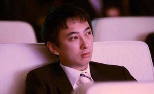 王思聰在大連被打事件經過回顧 王思聰被官二代打指的是誰
