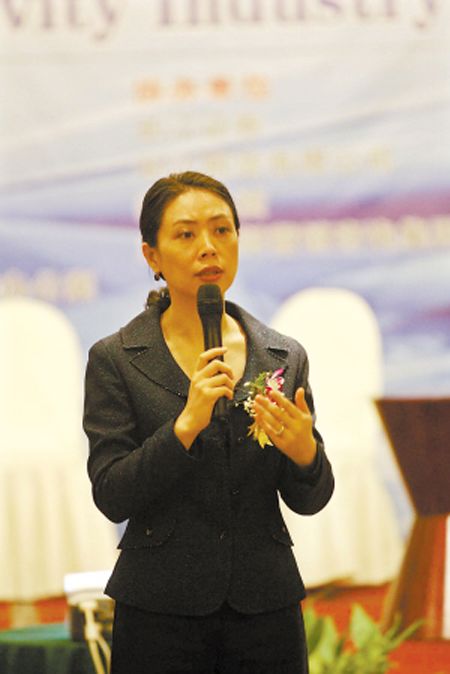茅道臨老婆胡海清資料及照片 胡海清是誰 6