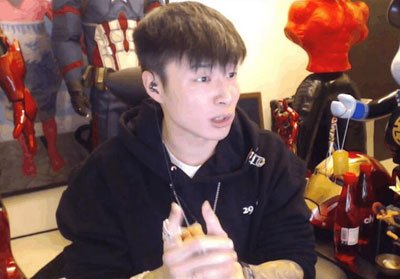 孫英雄帝師個人資料 孫英雄帝師直播被打事件 2