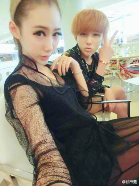 徐浩鑫和王婉茹接吻及個人資料 徐浩鑫和王婉茹素顏合照 2
