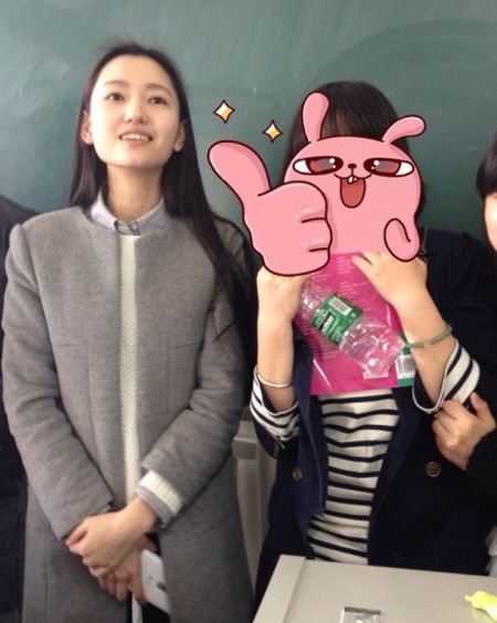 四川美女教師似劉詩詩 像劉詩詩的美女老師資料及照片 2