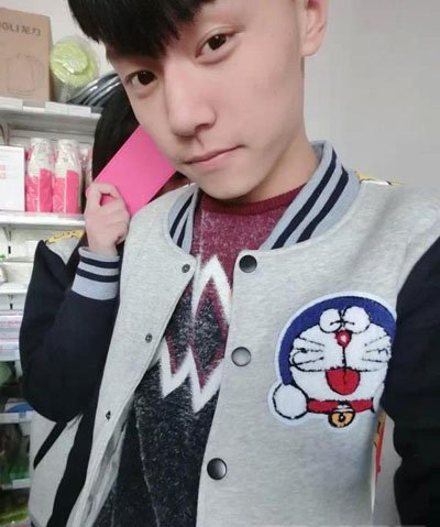 王晨正女朋友劉大心個人資料 王晨正女朋友合照 4