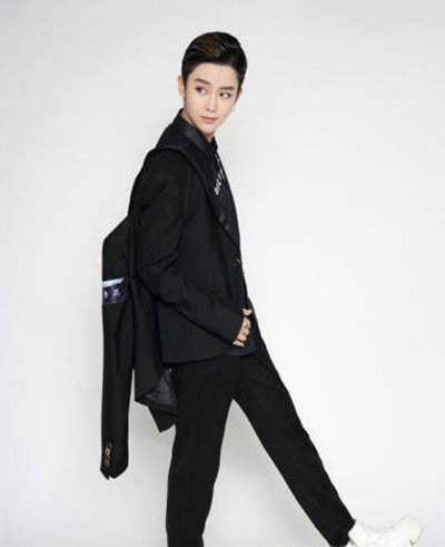 mars毒藥李穎性取向有問題嗎 毒藥李穎是les嗎 4