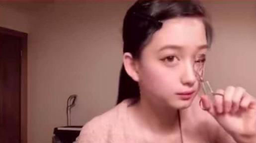 網紅Susan蘇妝容怎么畫 網紅Susan蘇化妝教程詳解 5