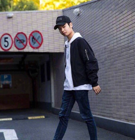小吳拍時尚大片 網友P圖撞臉多位男星 3
