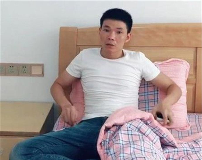 抖音忠哥為什么變臭了 抖音忠哥個人資料背景 3