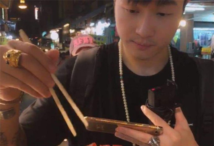 帝師為什么那么有錢 帝師背景有多大什么來頭 3