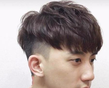 2019年有什么發(fā)型好看男的 2