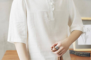 夏季男生五分袖襯衫搭配 屬于自己的清涼