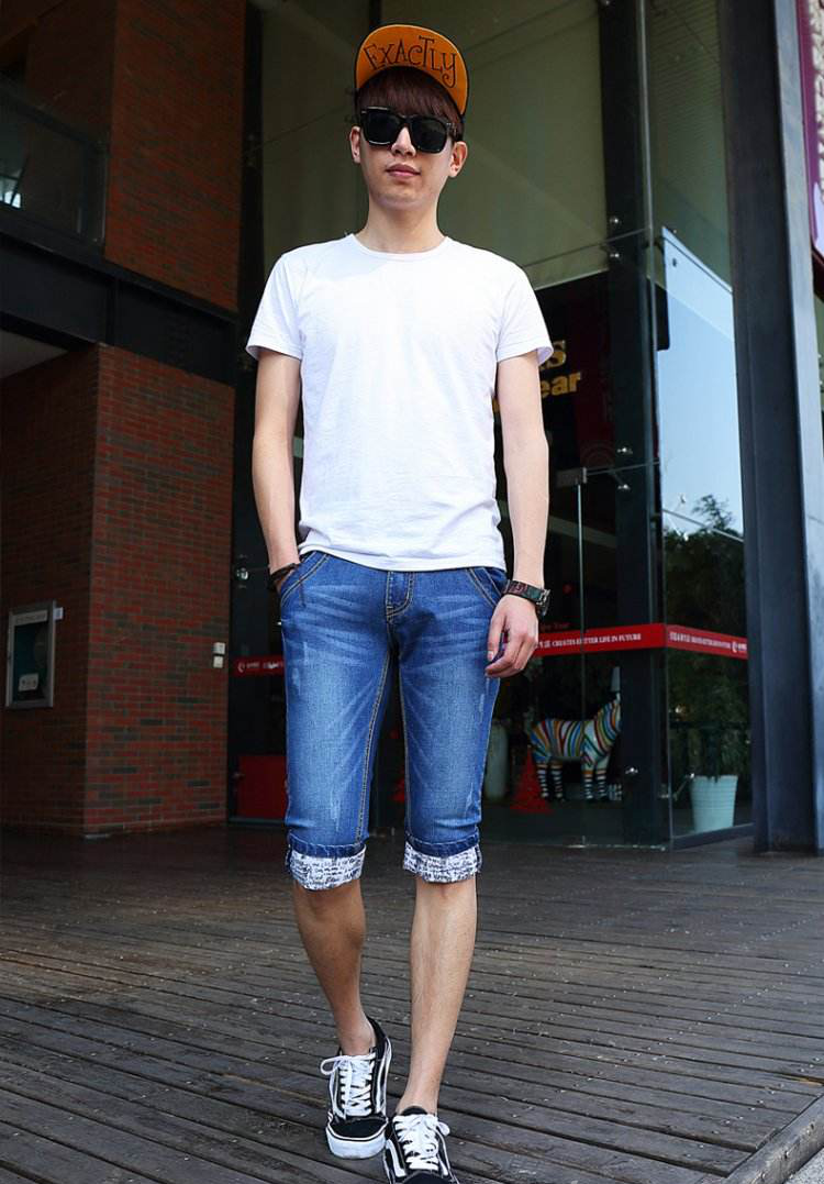 夏季時尚街拍的服裝 男人身上那種沉穩(wěn)干練 4