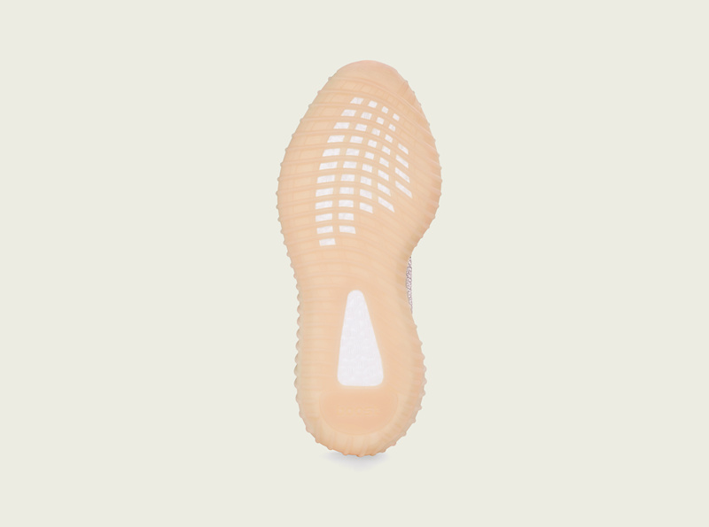 夏季YEEZY BOOST 350 V2 材質凸顯潮流感 4