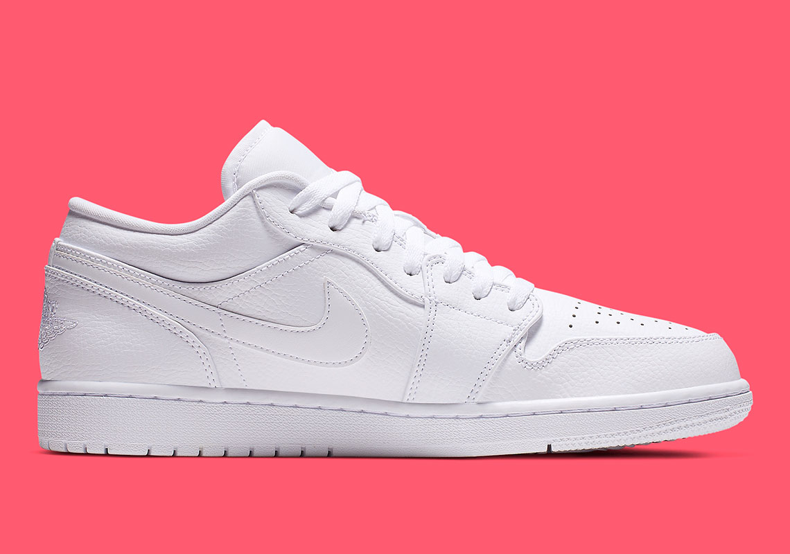 Air Jordan 1 Low “Triple White”最新的小白鞋 2