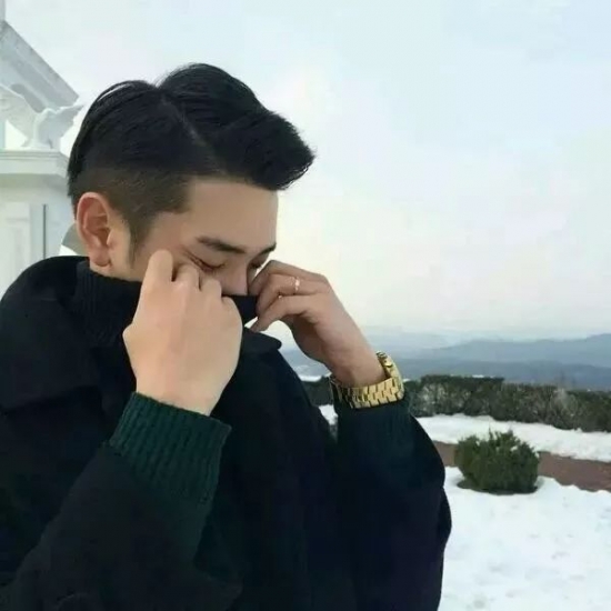 好看的男生發型圖片 時尚又比較干凈利落 12