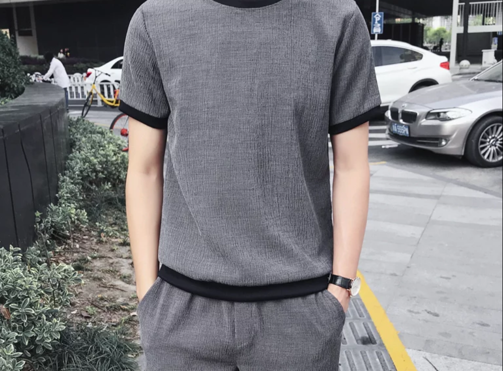 夏季男生搭配街拍 輕松愉悅的感受 2