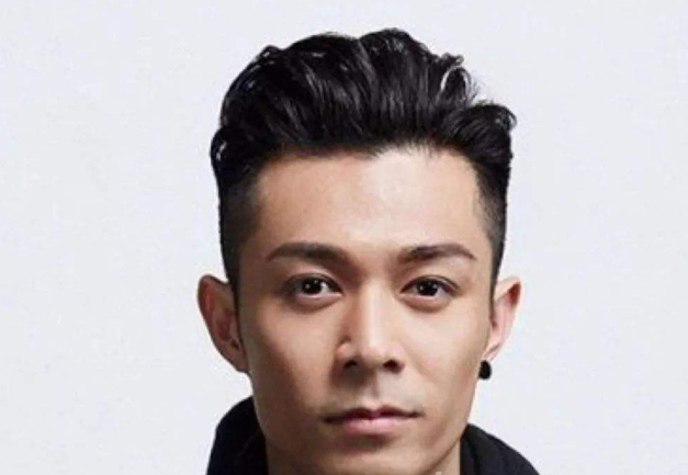 男生三七分發型怎么弄 2019男生流行發型 3
