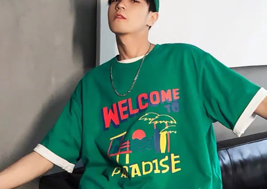 男生夏季衣服搭配 時尚T恤的搭配圖片 3