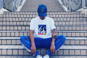 夏天個性男生服裝搭配街拍 擁有自己的風格