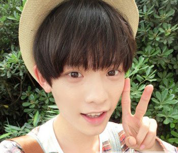 男生發型高中生 適合高中生的男生發型圖 13