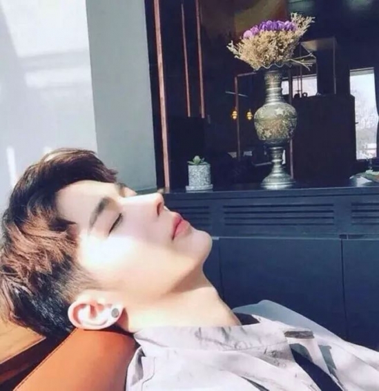 大學生男生短發發型圖片 增長顏值的功效 4