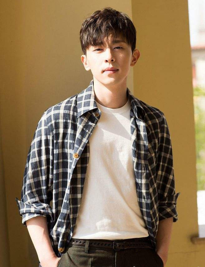 秋季男生穿衣打扮 男人味滿滿 2