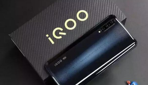 iQOO PRO和iPhone11哪個好 1