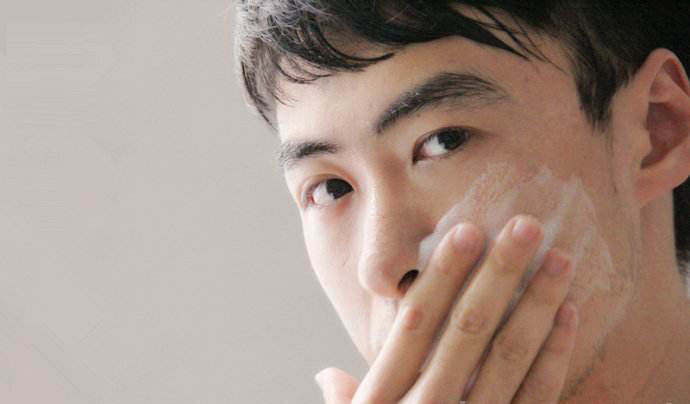 敏感肌的特征是什么 教你選擇溫和的產品 3
