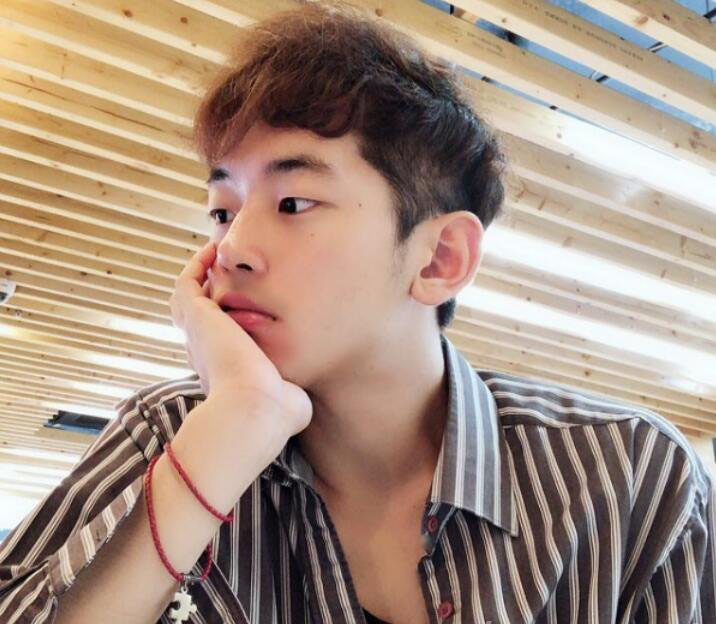 好看的男生發型 2019秋冬流行的男生短發 2