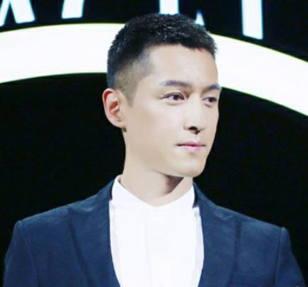 發際線高臉型瘦男生發型 看男明星的發型 2