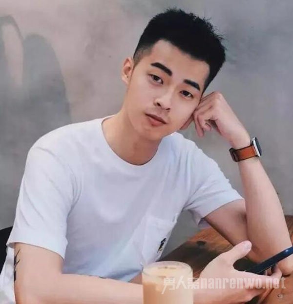男生個子不高留什么發(fā)型 個子矮留什么發(fā)型好 1